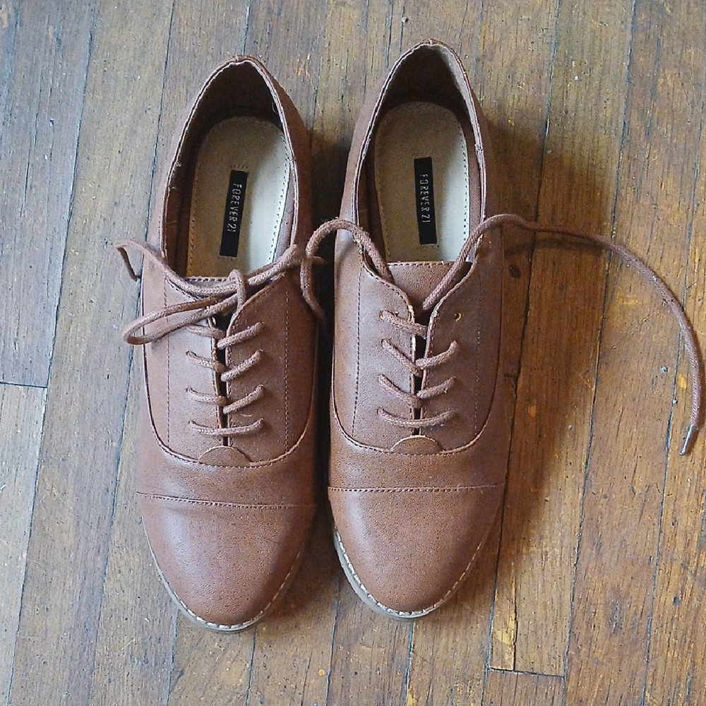 Forever 21 Brown Women's Lace-Up Loafers - Picture 2 of 8